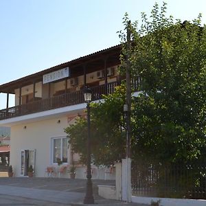 Pension Vergina Hotel Exterior photo