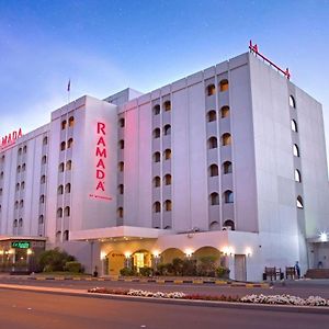 Ramada By Wyndham Bahrain Hotel Manama Exterior photo