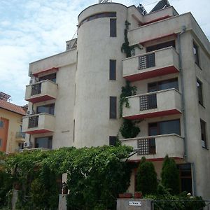 Hotel Neven Primorsko Exterior photo