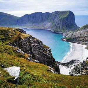 Lofoten Vaeroy Bryggehotell As Exterior photo