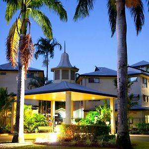Club Wyndham Cairns Hotel Exterior photo