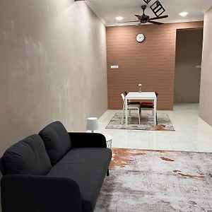 Rumah 127 - Homestay Taiping Simpang Exterior photo