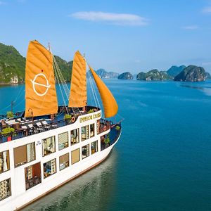 Emperor Cruises Legacy Ha Long Hotel Exterior photo