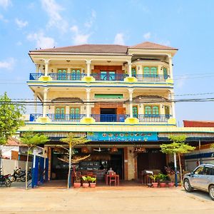 Le Tonle Hotel Kratie Exterior photo