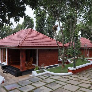 Miracle Holidays Wayanad Exterior photo