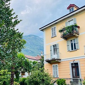 Antica Casa Storica Con Giardino Apartment Domodossola Exterior photo