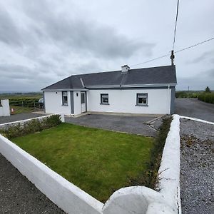 3 Bed Country Cottage Swinford Exterior photo
