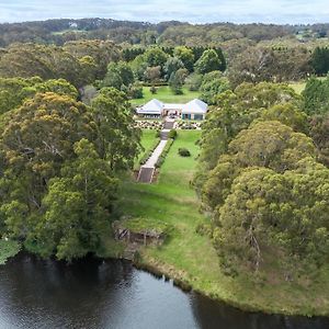 The Bundanoon Lakehouse Exterior photo