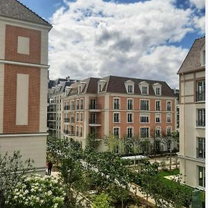 Flat Apartment Le Blanc-Mesnil Exterior photo