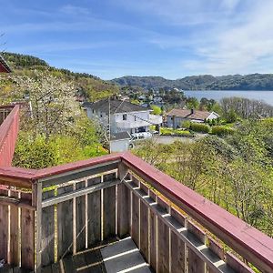4 Bedroom Stunning Home In Lyngdal Exterior photo