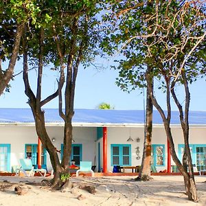 Sugarapple Bequia Beach Cottage Port Elizabeth Exterior photo