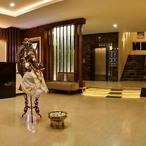 Hotel Nivetha Inn Coimbatore Exterior photo