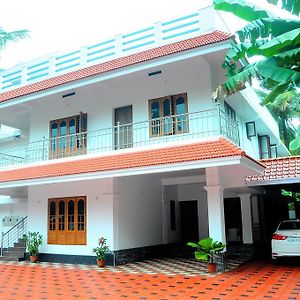 Grace Guest Home Thrissur Exterior photo