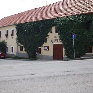 Retel Vitez Vendeghaz Hotel Sarospatak Exterior photo