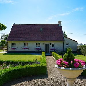 Cottage Nostalgia Damme Exterior photo