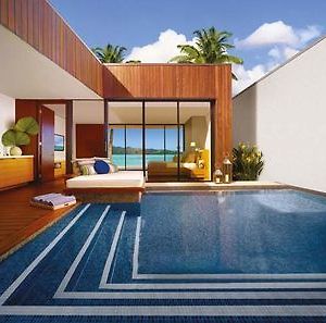 One&Only Hayman Island Hotel Exterior photo