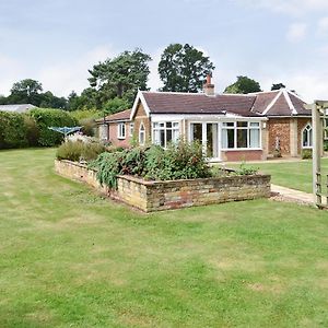 Gamekeepers Cottage Middleton  Exterior photo