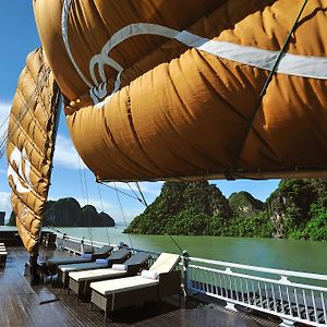 Paradise Peak Ha Long Exterior photo