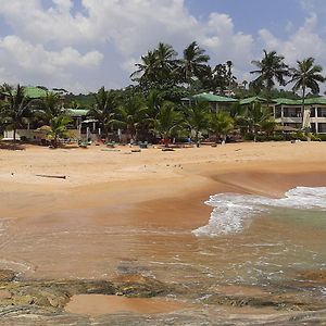 Hotel Palm Rock Beach San-Pedro Exterior photo