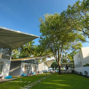 Mawella Beach Resort Tangalle Exterior photo