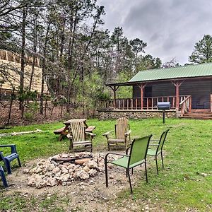 Rustic Cabin With Hot Tub Near Broken Bow Lake! Exterior photo