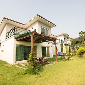 Daecheon Baroh Village Boryeong Exterior photo